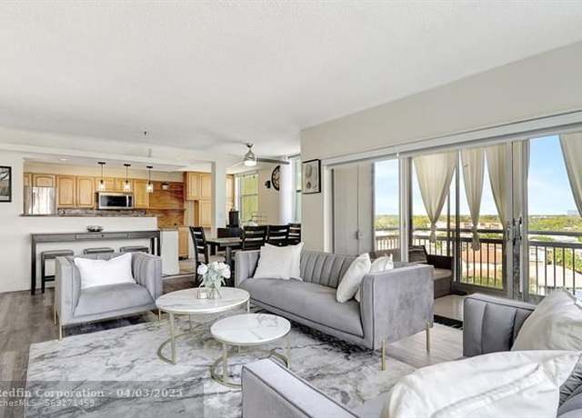 Property at 4400 Hillcrest Dr Unit 719C, Hollywood, FL 33021, 2 beds, 2 baths