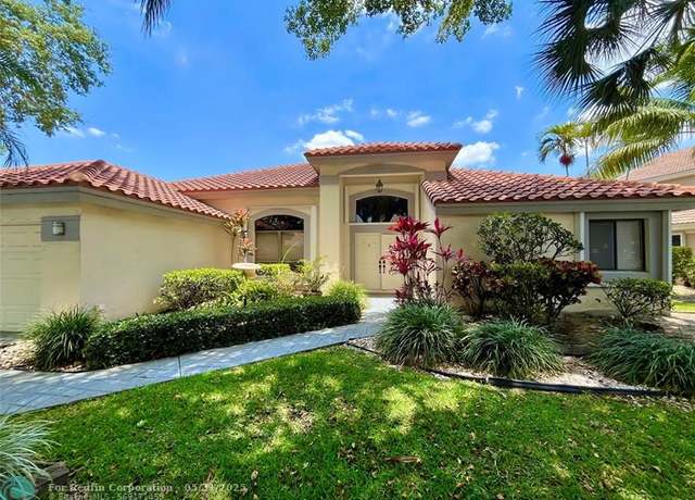 Property at 6615 NW 74th Ct, Parkland, FL 33067, 4 beds, 3 baths