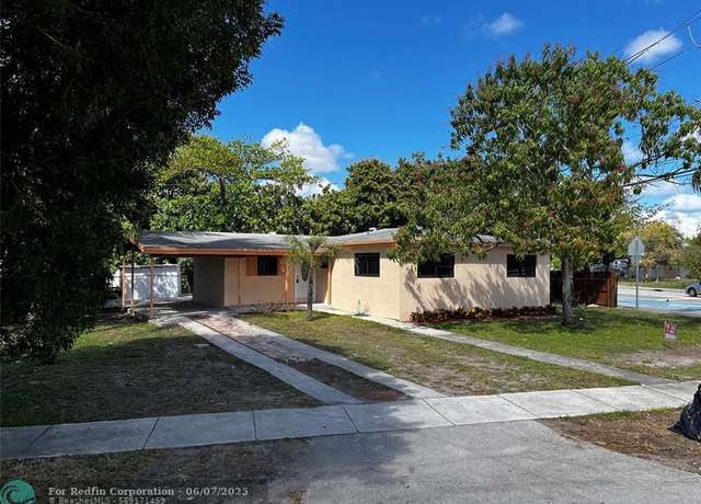 Property at 285 NE 43rd St, Deerfield Beach, FL 33064, 3 beds, 2 baths