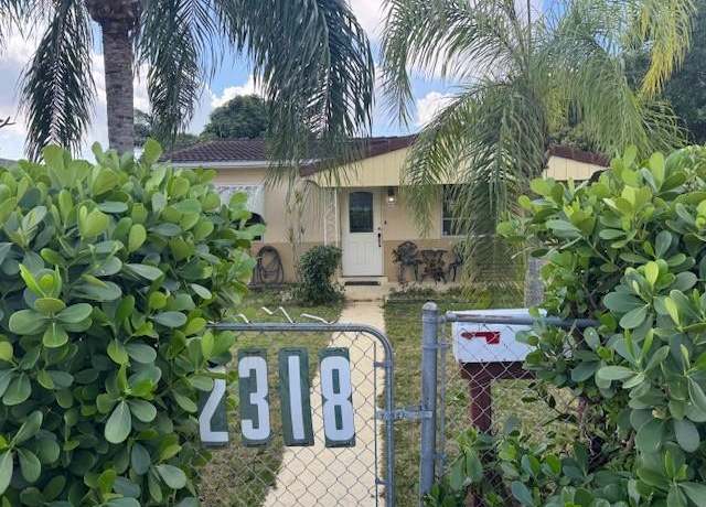 Property at 2318 Coolidge St, Hollywood, FL 33020, 3 beds, 3 baths