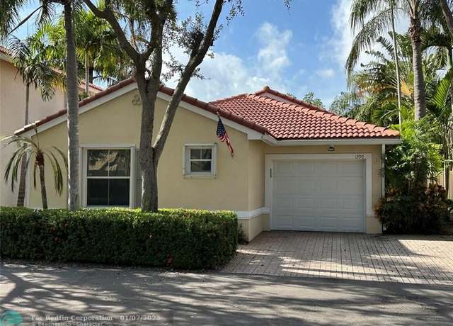 Property at 1390 Sweetbay Way, Hollywood, FL 33019, 3 beds, 2 baths