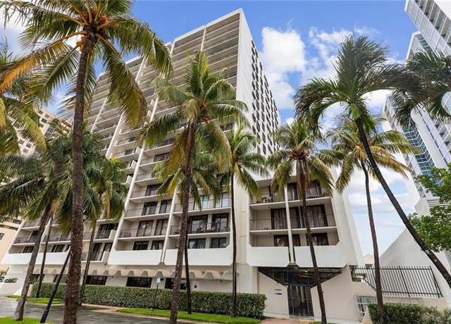 Property at 2625 Collins Ave #1408, Miami Beach, FL 33140, 2 beds, 2 baths