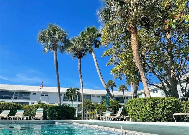 Property at 2050 NE 39th St Unit 109 W, Lighthouse Point, FL 33064, 1 bed, 1.5 baths