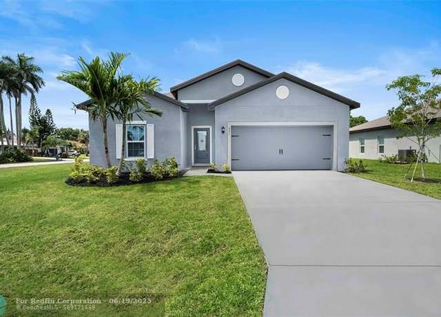 Property at 951 SW Castaneda Ln, Port St. Lucie, FL 34953, 5 beds, 3 baths