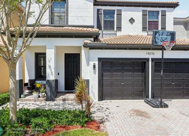 Property at 19276 NE 9th Pl, Miami, FL 33179, 5 beds, 3 baths