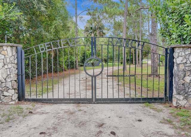 Property at 12168 148th Rd N, Palm Beach Gardens, FL 33418, 3 beds, 2.5 baths