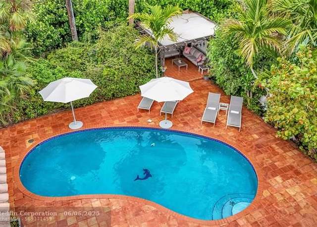 Property at 3209 Norfolk St, Pompano Beach, FL 33062, 4 beds, 3 baths