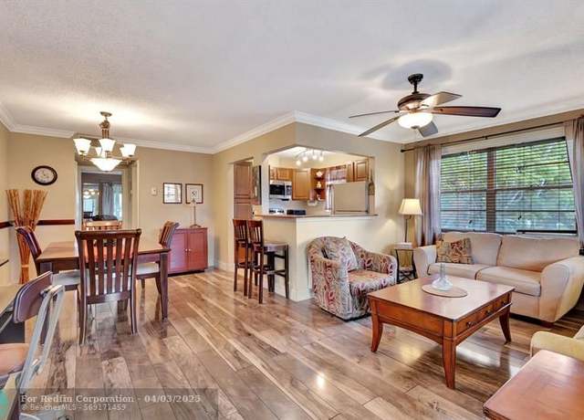 Property at 109 Dorchester E #109, West Palm Beach, FL 33417, 1 bed, 1.5 baths