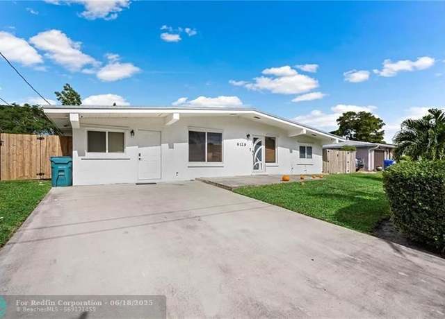 Property at 6129 Hogan Creek Rd, Margate, FL 33063, 4 beds, 3 baths