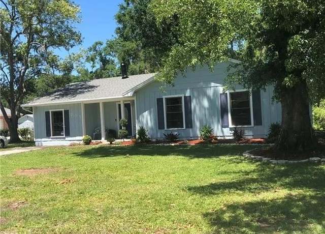 Property at 205 Tracy Way, FL 33809, 4 beds, 2.5 baths