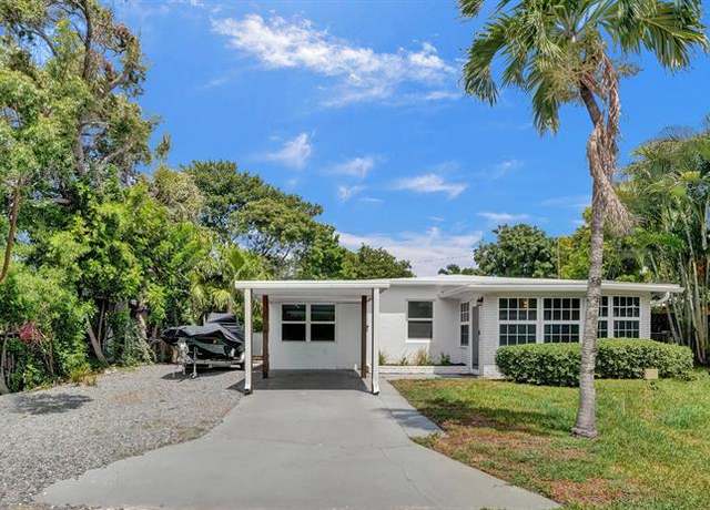 Property at 2640 SW 13th Ave, Fort Lauderdale, FL 33315, 3 beds, 2 baths