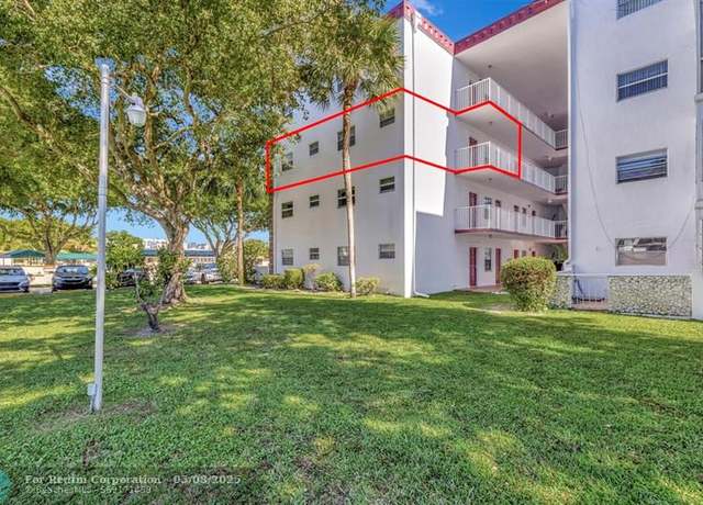 Property at 4270 NW 40th St #302, Lauderdale Lakes, FL 33319, 2 beds, 2 baths