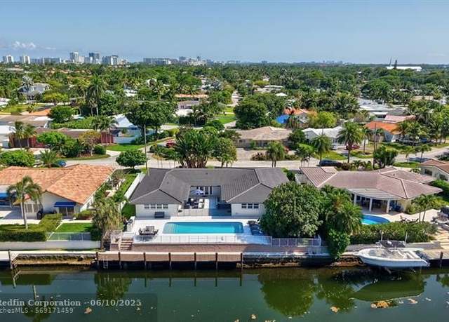Property at 2121 NE 29th St, Lighthouse Point, FL 33064, 4 beds, 3 baths