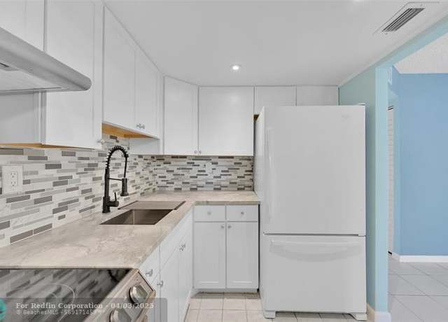 Property at 9121 Sunrise Lakes Blvd #113, Sunrise, FL 33322, 1 bed, 1 bath