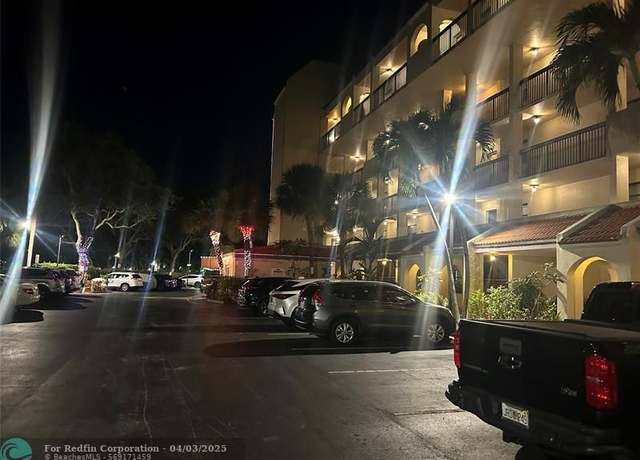Property at 3650 Environ Blvd #401, Lauderhill, FL 33319, 2 beds, 2 baths