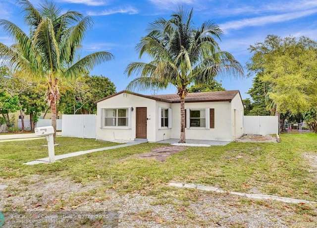 Property at 2447 Thomas St, Hollywood, FL 33020, 3 beds, 2 baths