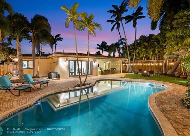 Property at 2107 NE 15th St, Fort Lauderdale, FL 33304, 2 beds, 3 baths