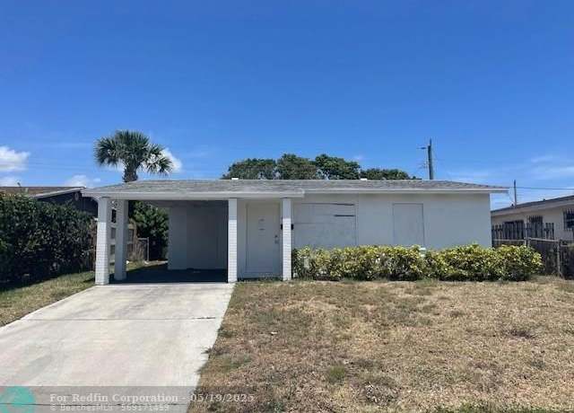 Property at 1104 W 24th St, Riviera Beach, FL 33404, 2 beds, 1 bath