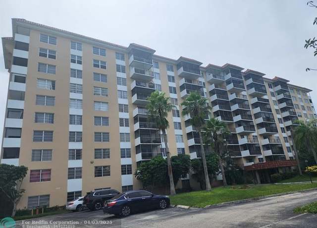 Property at 4174 Inverrary Dr #811, Lauderhill, FL 33319, 1 bed, 1.5 baths