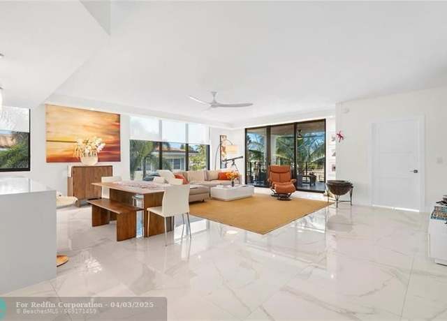 Property at 1507 SE 15th St #202, Fort Lauderdale, FL 33316, 3 beds, 3 baths