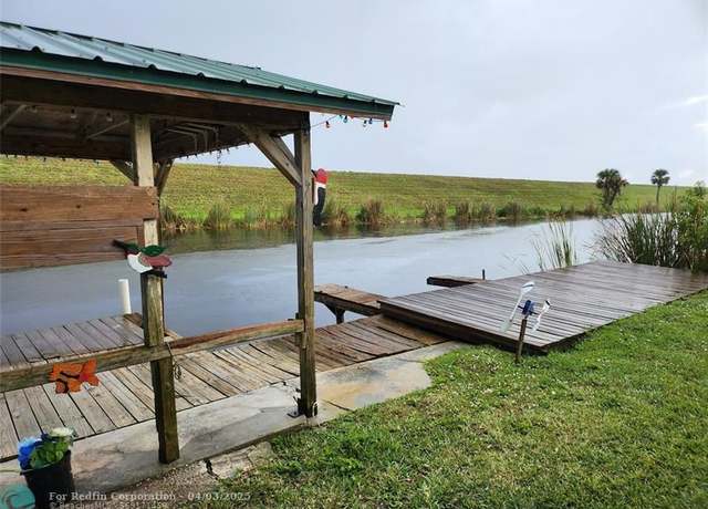 Property at 928 Us Highway 441, Okeechobee, FL 34974, 2 beds, 1 bath