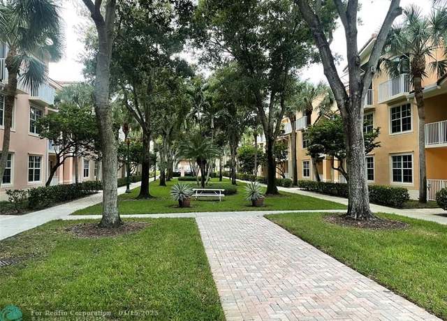 Property at 1200 Town Center Dr #506, Jupiter, FL 33458, 2 beds, 2 baths