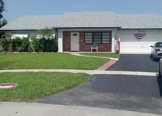 Property at 8741 52 St, Cooper City, FL 33328, 4 beds, 3 baths