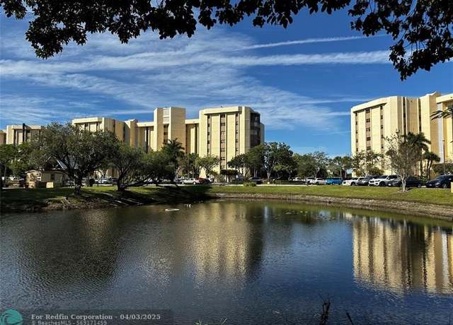 Property at 7300 Radice Ct #709, Lauderhill, FL 33319, 3 beds, 2.5 baths