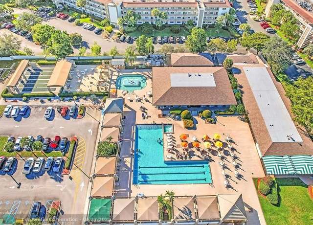 Property at 2101 Lucaya Bnd Unit E1, Coconut Creek, FL 33066, 2 beds, 2 baths