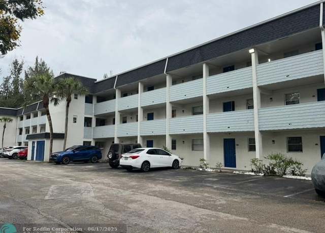 Property at 5080 SW 64th Ave #202, Davie, FL 33314, 2 beds, 2 baths