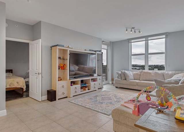 Property at 511 SE 5th Ave #912, Fort Lauderdale, FL 33301, 2 beds, 2 baths