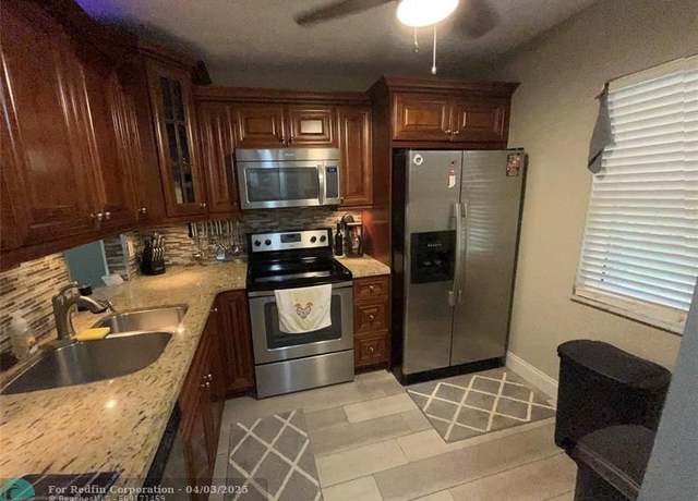 Property at 2851 Somerset Unit 100 BldgE, Oakland Park, FL 33311, 2 beds, 2 baths