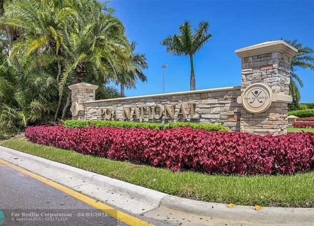Property at 362 Prestwick Cir #3, Palm Beach Gardens, FL 33418, 2 beds, 2 baths