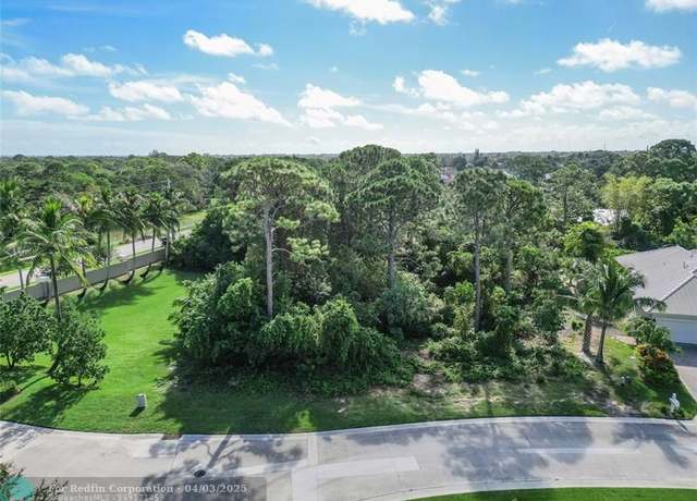 Property at 7912 SE Windjammer Way, Hobe Sound, FL 33455