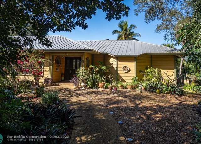 Property at 755 S Fischer, Sebastian, FL 32958, 3 beds, 3 baths