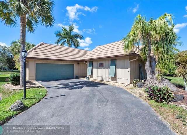 Property at 1933 Coquina Way, Coral Springs, FL 33071, 2 beds, 2 baths