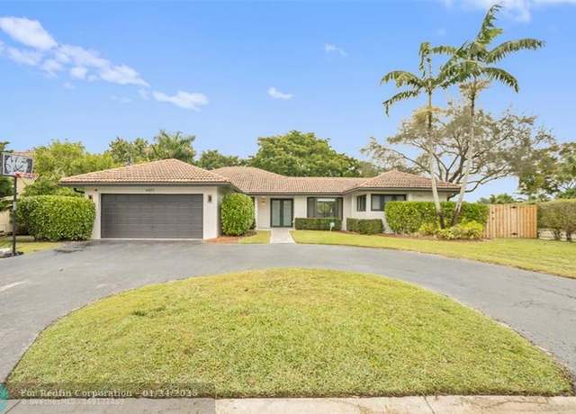 Property at 6401 NW 53rd St, Coral Springs, FL 33067, 4 beds, 2 baths