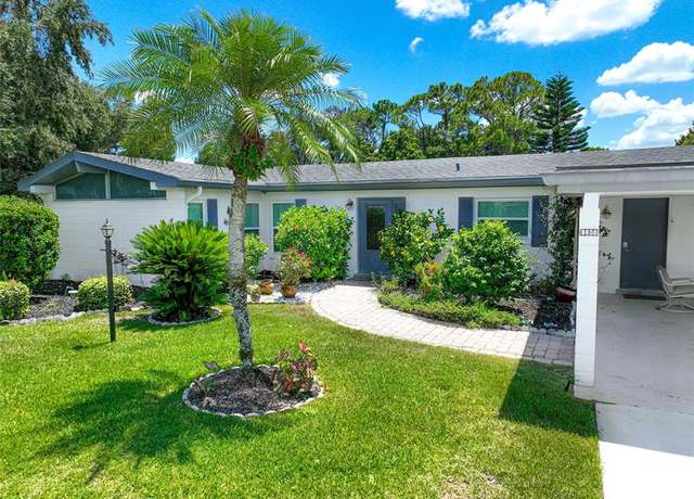 Property at 120 Happiness Ave, FL 33852, 3 beds, 3 baths