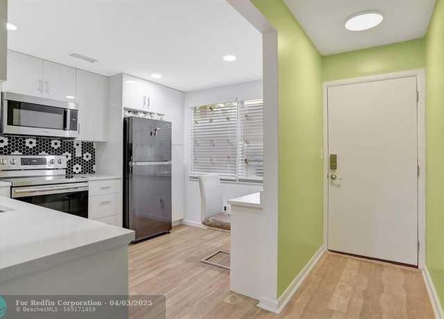 Property at 4402 Martinique Ct Unit L3, Coconut Creek, FL 33066, 2 beds, 2 baths