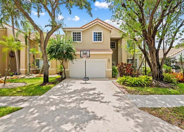 Property at 301 Cameron Dr, Weston, FL 33326, 5 beds, 3.5 baths