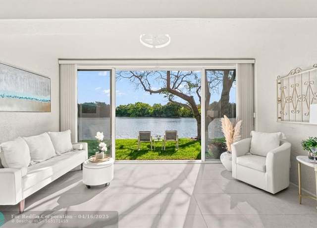 Property at 2616 Spiceberry Ln, Boynton Beach, FL 33436, 2 beds, 2 baths