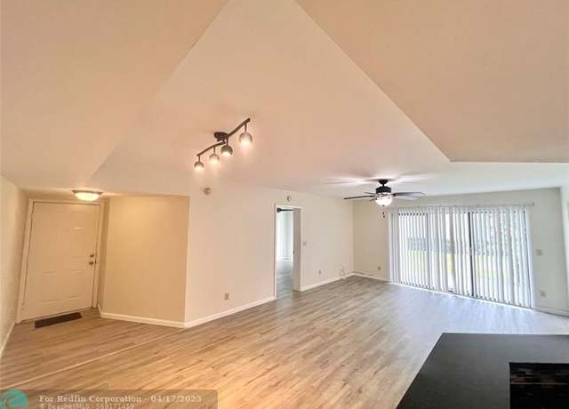 Property at 9044 W Atlantic Blvd #318, Coral Springs, FL 33071, 3 beds, 2 baths