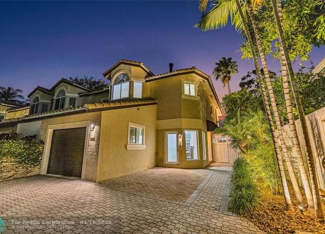 Property at 609 NE 16th Ter, Fort Lauderdale, FL 33304, 3 beds, 2.5 baths