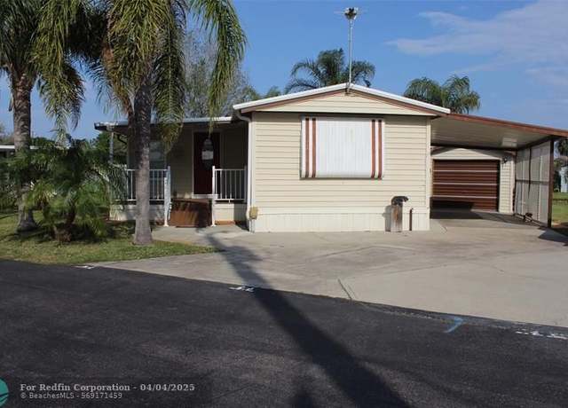 Property at 1339 Old Lakeport Rd 3a, FL 33471, 2 beds, 2 baths