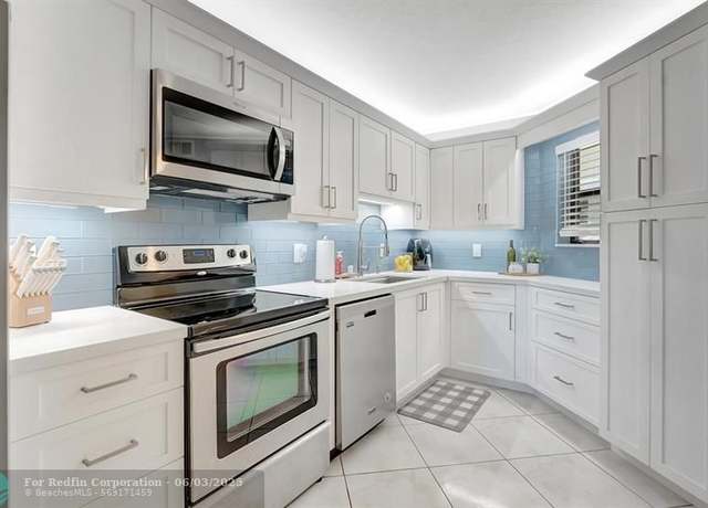 Property at 5650 Camino Del Sol #104, Boca Raton, FL 33433, 2 beds, 2 baths