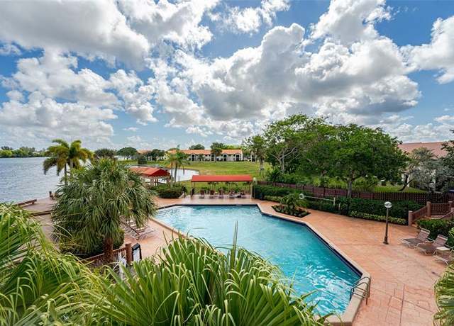 Property at 1005 Republic Ct #1005, Deerfield Beach, FL 33442, 2 beds, 2 baths