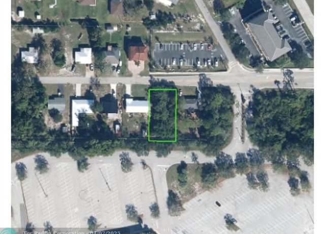 Property at 112 Sparrow Ave, FL 33870
