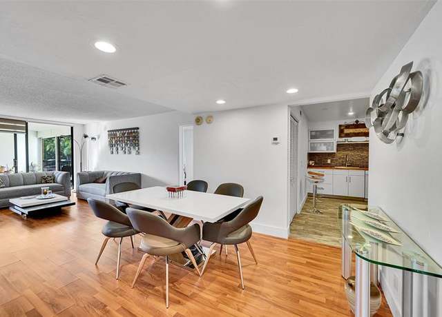 Property at 16175 Golf Club Rd #210, Weston, FL 33326, 2 beds, 2.5 baths