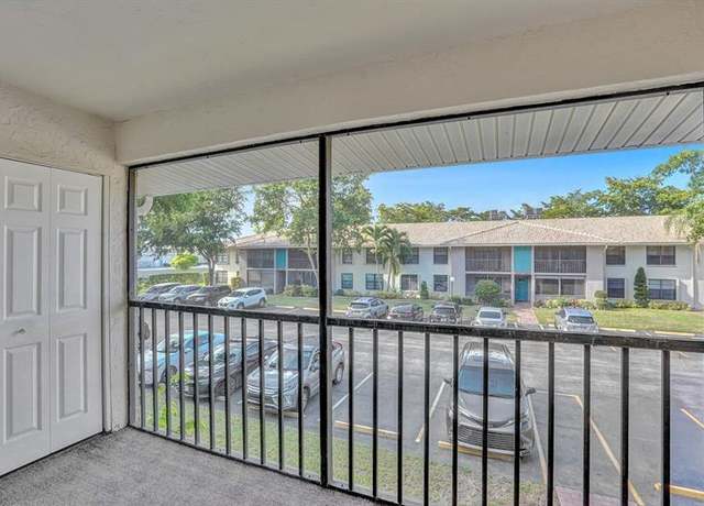 Property at 9875 Pineapple Tree Dr #208, Boynton Beach, FL 33436, 2 beds, 2 baths