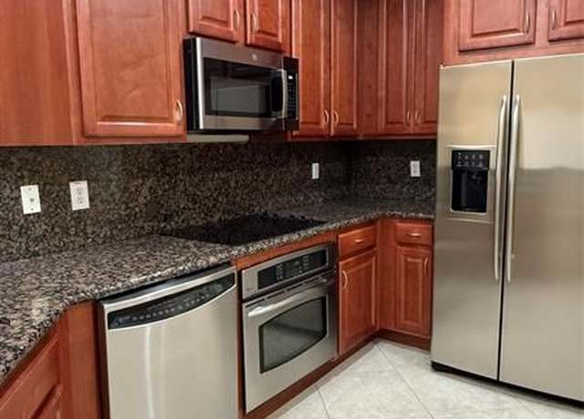 Property at 16102 Emerald Estates Dr #421, Weston, FL 33331, 2 beds, 2.5 baths